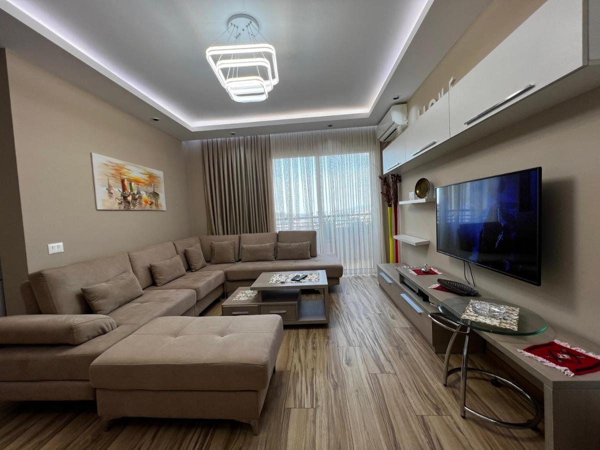 Tirana Lifestyle Apartment Bagian luar foto