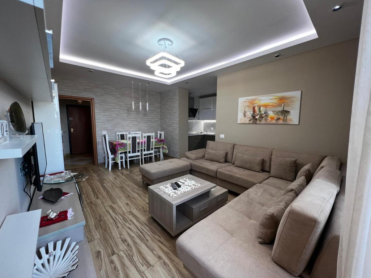 Tirana Lifestyle Apartment Bagian luar foto