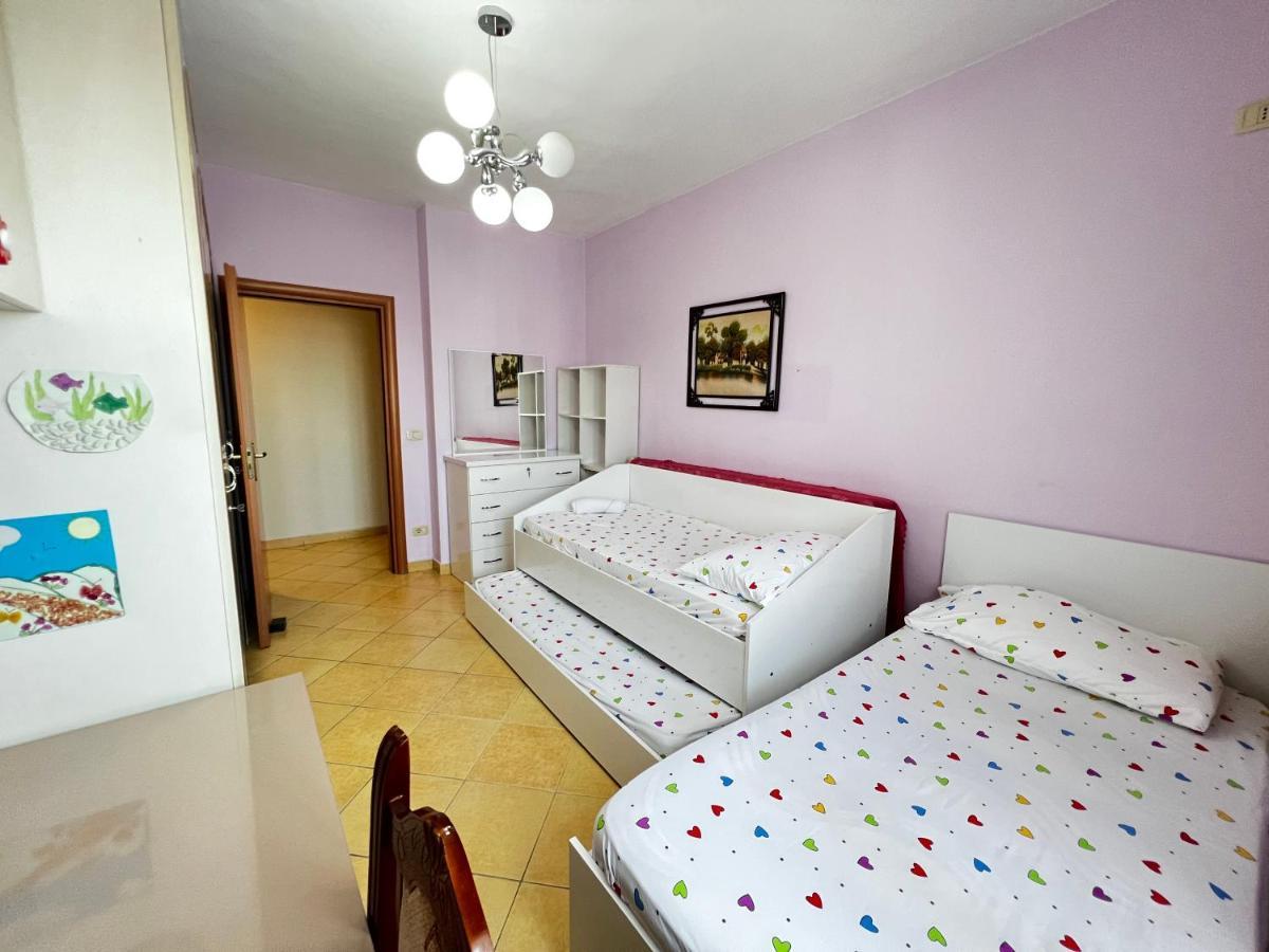 Tirana Lifestyle Apartment Bagian luar foto