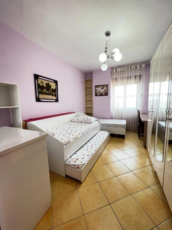 Tirana Lifestyle Apartment Bagian luar foto